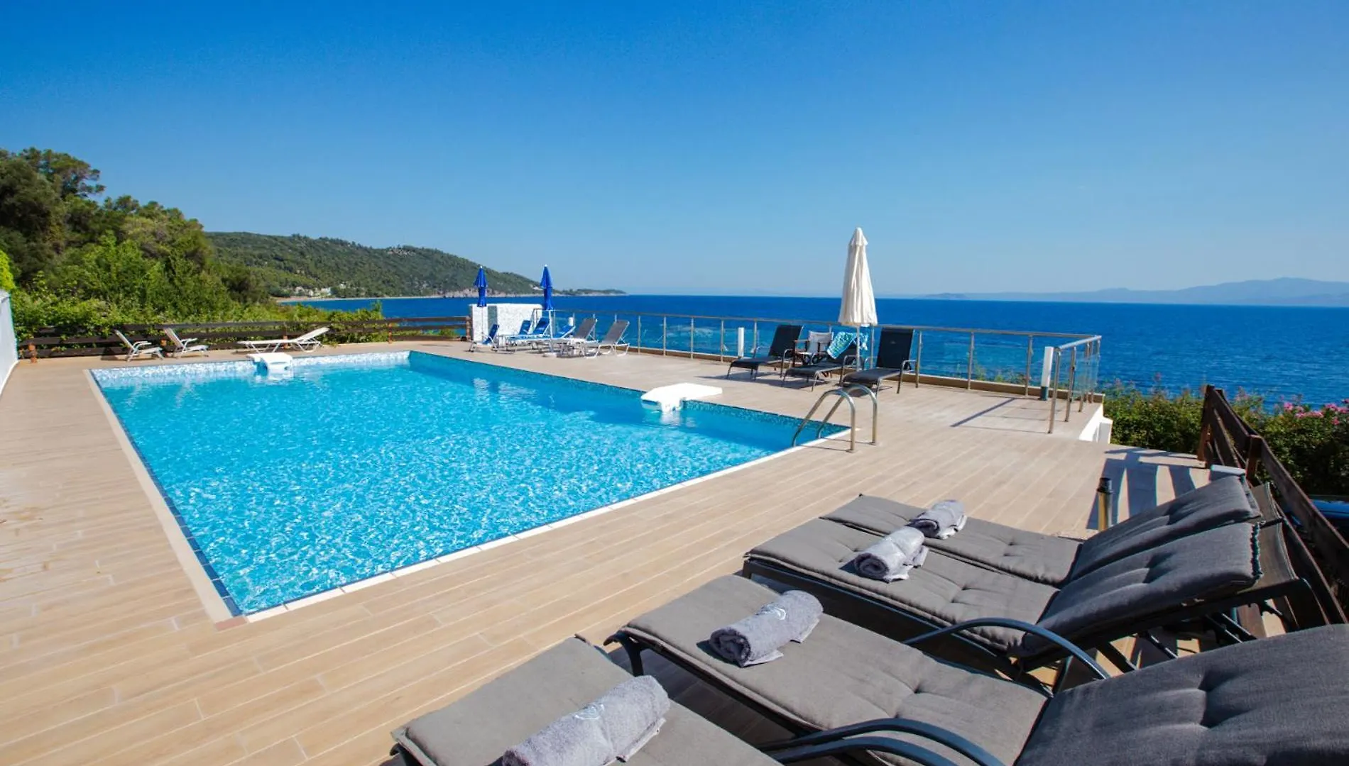 Agnanti Villa Seafront With Pool Paliouri 0*,